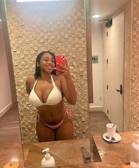 cristina celii nude onlyfans leak