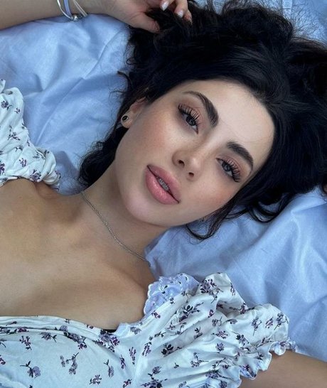 Sevinch Salmanova leaked onlyfans xxx