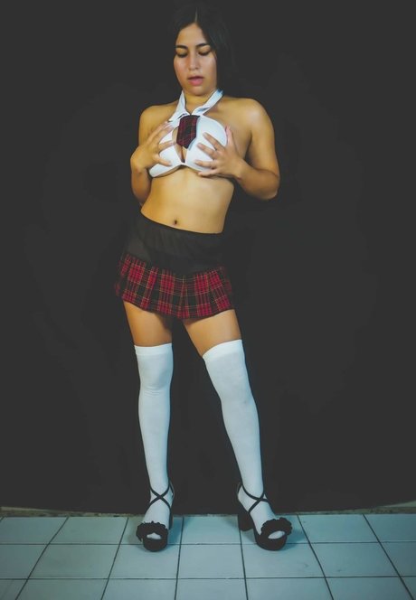 analialipha leaked onlyfans pictures