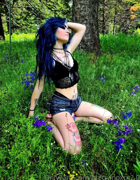 prettyinpxrn2 0 onlyfans nude leaks