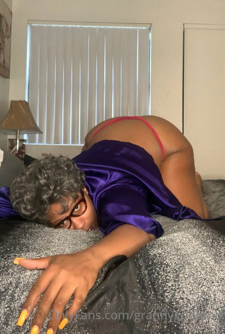 grannygodumb onlyfans leaked nude