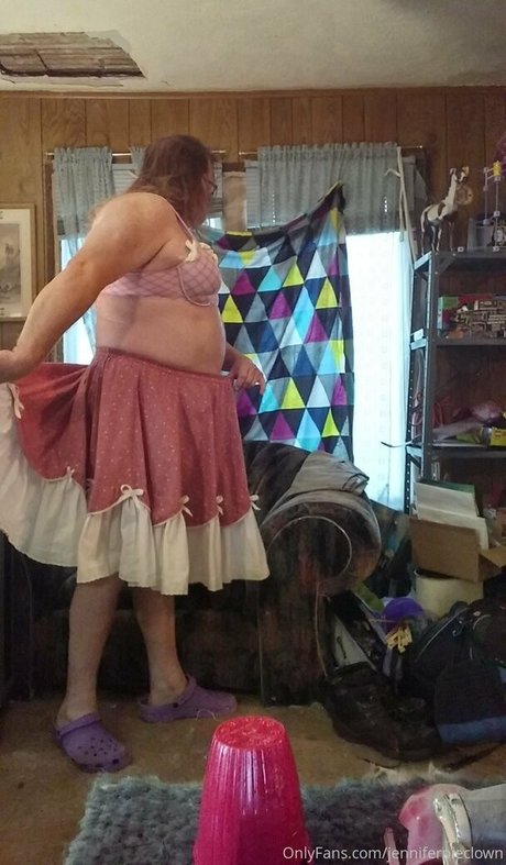 jenniferpieclown desnuda onlyfans