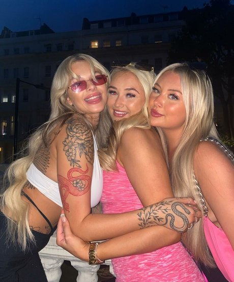 Andelika onlyfans content