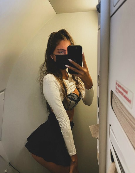 Yoyagrey onlyfans nide