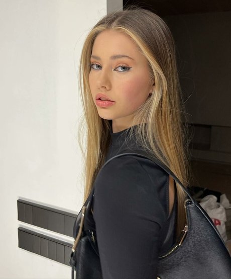 Tatiana Kaer naked onlyfans leaks