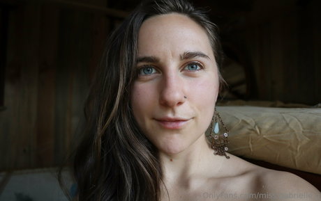 miss gabrielle g onlyfans model