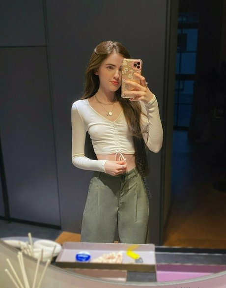 lilliefree onlyfans leaked.