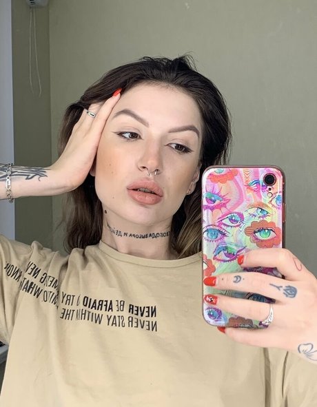 steishaginnes onlyfans content type