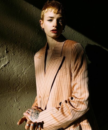 Esther McGregor leaked onlyfans.