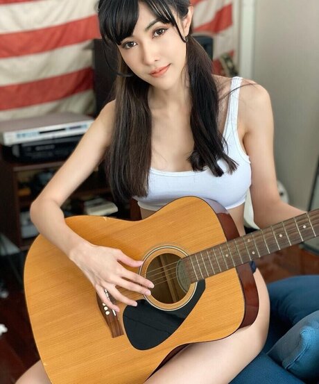 BunnyMutmai onlyfans leaks