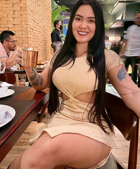 Rayane Ferreira only fans pics