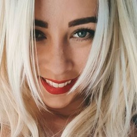 Miss lady a haus onlyfans topless