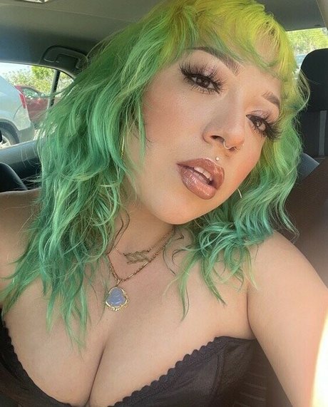 Aquaaamami naked only fans