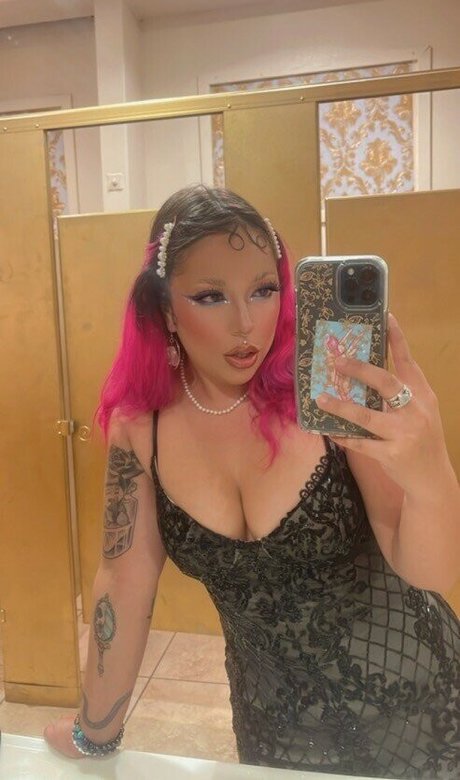 Aquaaamami onlyfans leaked pictures