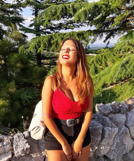 ileniatenaa onlyfans photo