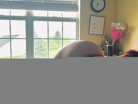 alyssasantora onlyfans desnuda