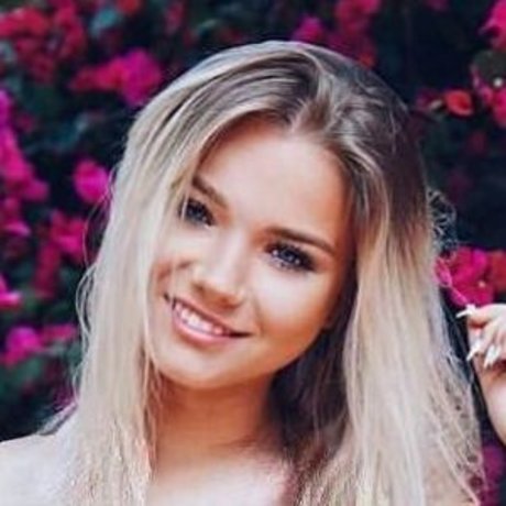 Julia Beautx onlyfans naked porn