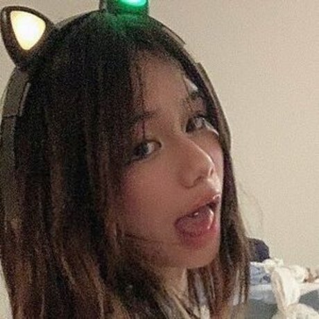 _bunniemai onlyfans model images