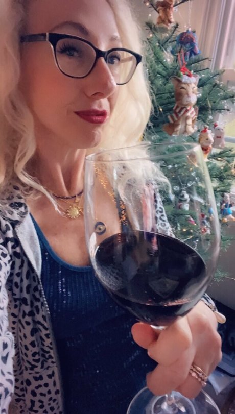 drlovejoy onlyfans pics leaked