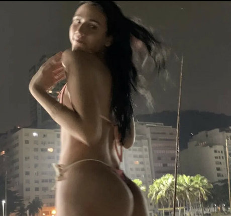 Vitoria Bornoll onlyfans porn