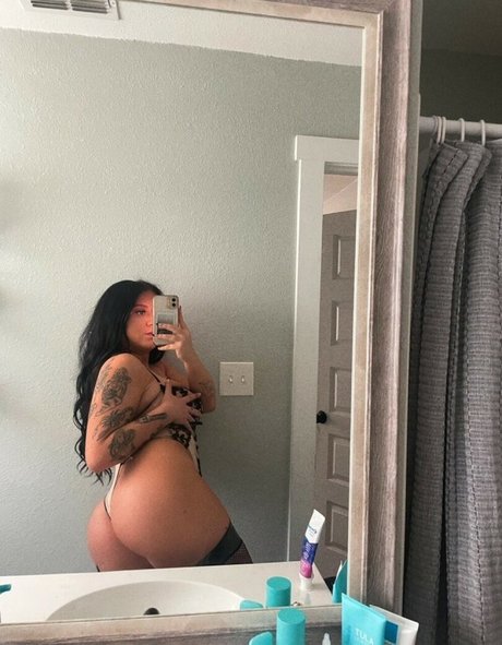 liljuicyjenn onlyfans fotos