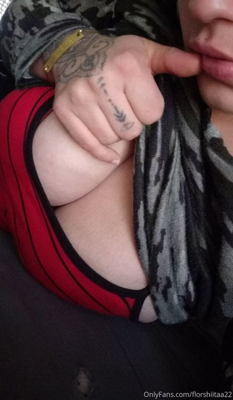 Algo De Ella onlyfans fotos