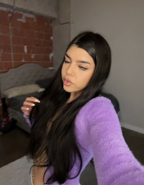 cyberiariley onlyfans nudes leaks