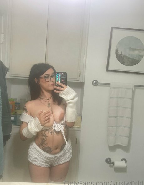 kukiw0rld onlyfans page