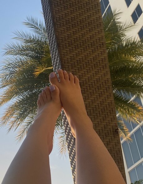 jewelsval onlyfans ass