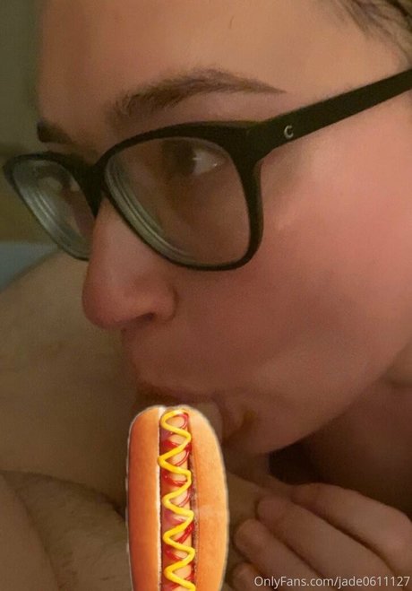 jade0611127 nude onlyfans