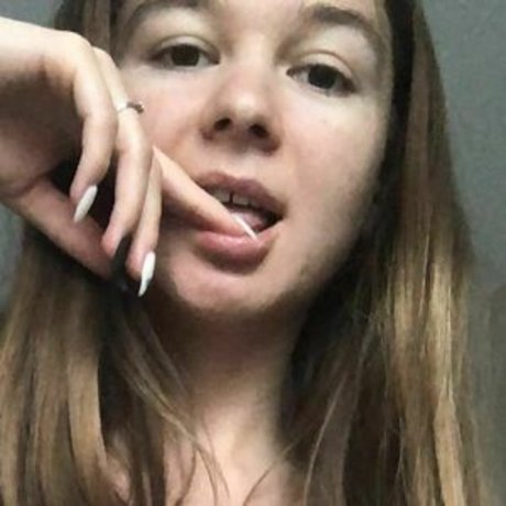 Stefani Kaleesy only fans pics