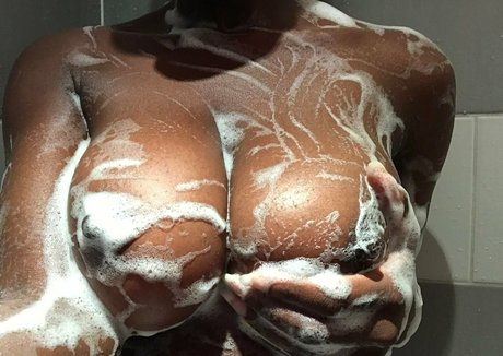 nina natashalee porn leaked onlyfans