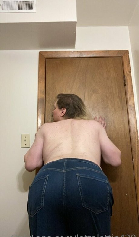 lottalottie420 onlyfans leaks free