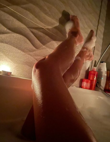 luxeparisvip nude leak onlyfans