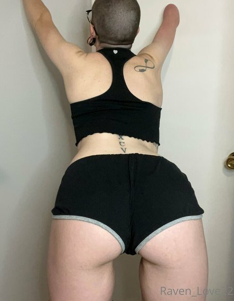 raven love22 onlyfans images