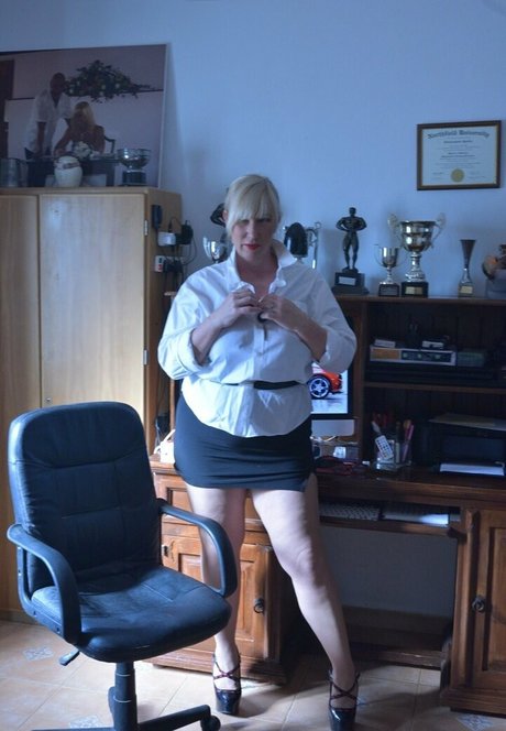 melodycharm1 onlyfans naked