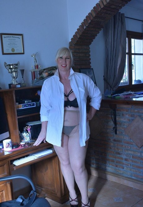 melodycharm1 onlyfans posts