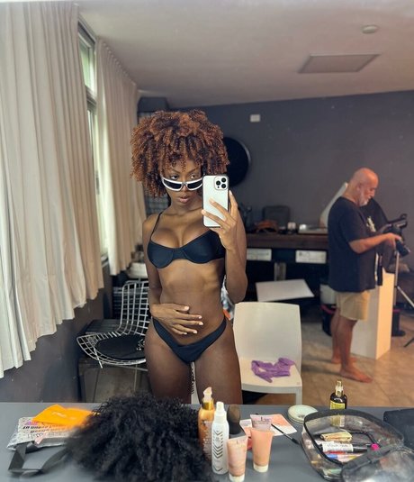 Bermudez Cortes onlyfans tits