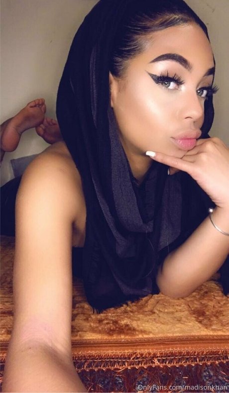 Madison Khan onlyfans naked