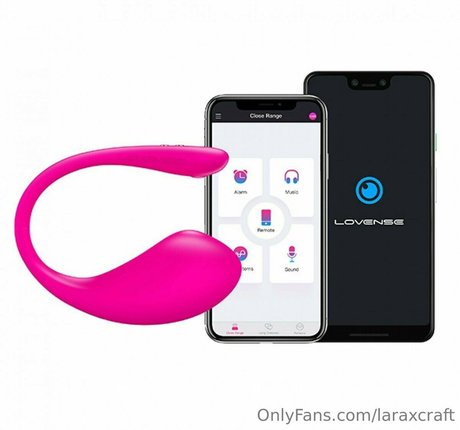 laraxcraft onlyfans nude content