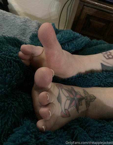 theapplejacked onlyfans page