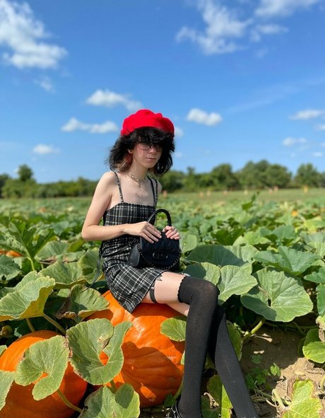 bitchgutzz onlyfans sextape