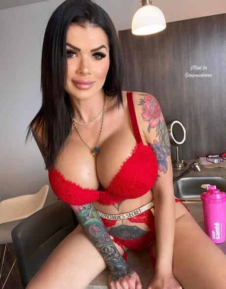 Max La Gaspesienne onlyfans leak ass