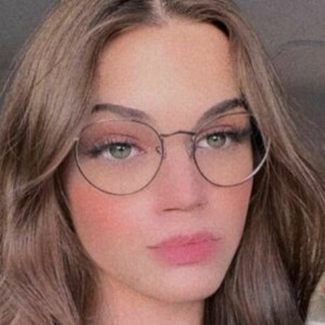 Xenia Harsen nude onlyfans leak