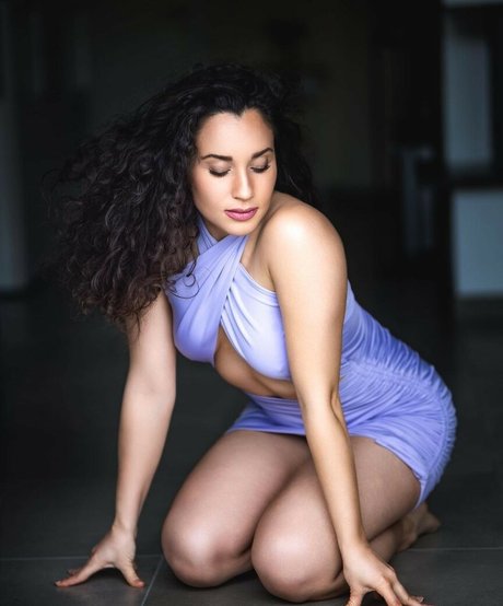 Smallcurlyfry nude onlyfans