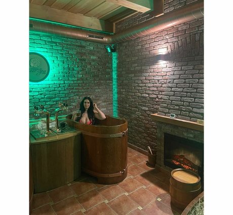 Katrina Louise Paul new onlyfans leak