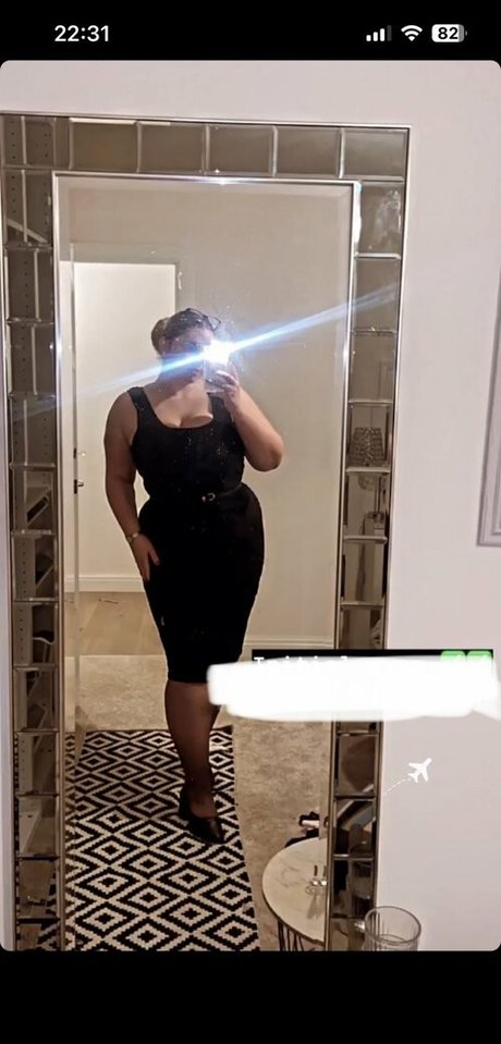 Hollie H leaked onlyfans