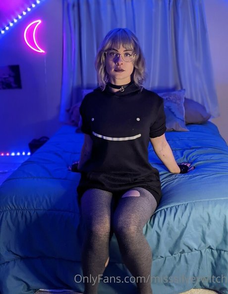 misssilverwitch onlyfans leaked nudes