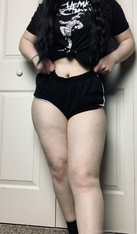 riphellxbunny onlyfans ass