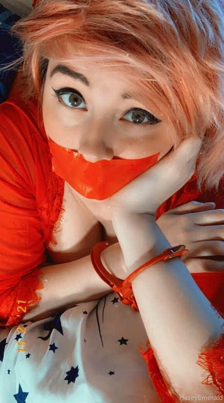 hazeyemerald onlyfans free